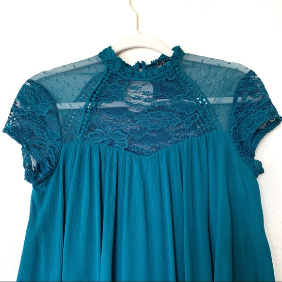 Love Reign | Lace Bohemian  Mini Dress - Picture 2 of 6